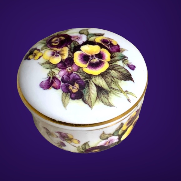 🚩 SOLD 🚩 Fine Bone China Gilded Ring Pill Box Wedding Gift - Picture 10 of 14